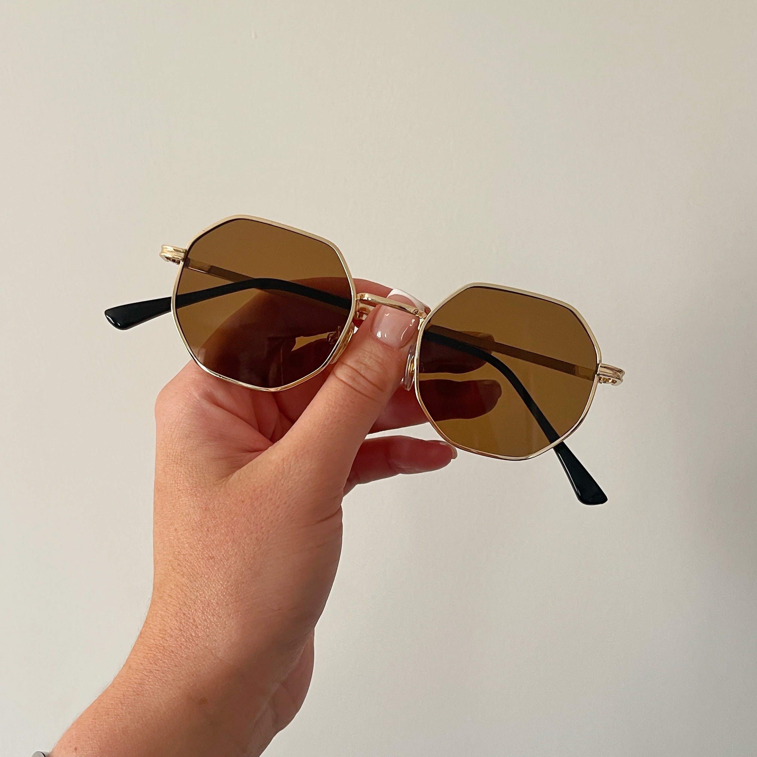 Charlie Sunglasses main image 1