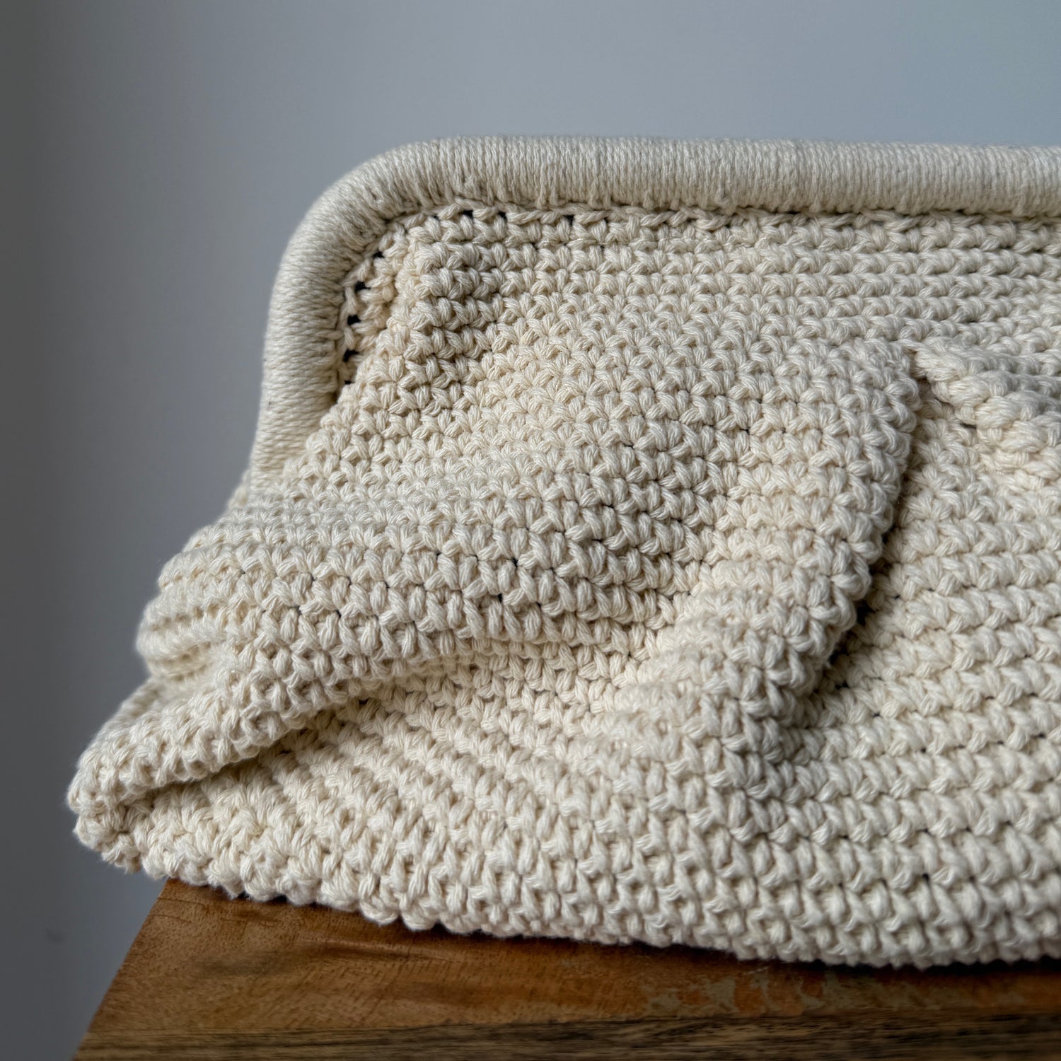 Knitted Cream SS Clutch Bag